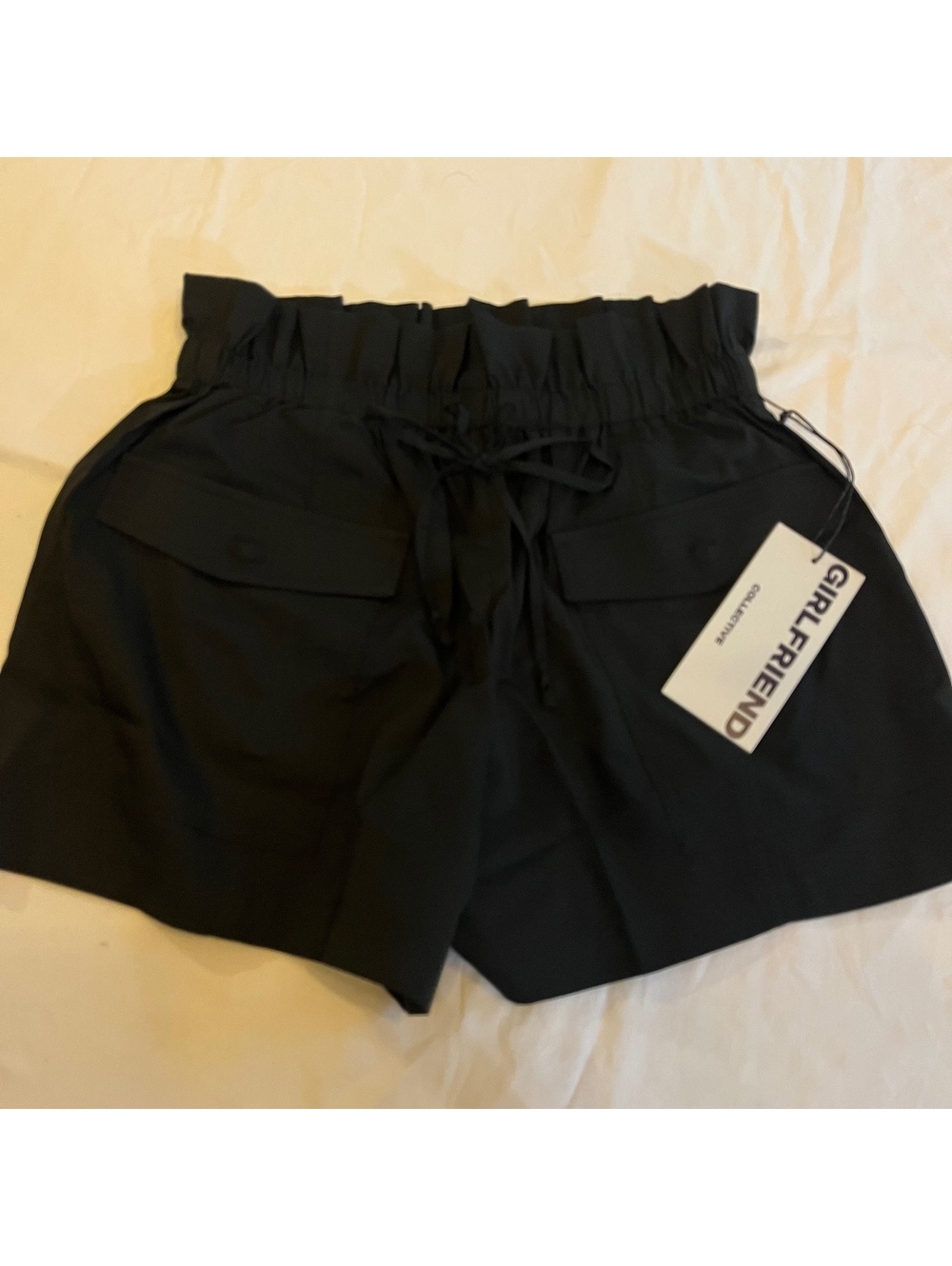 NWT Girlfriend Collective Black Cora Pocket Shorts Paperbag Cargo S